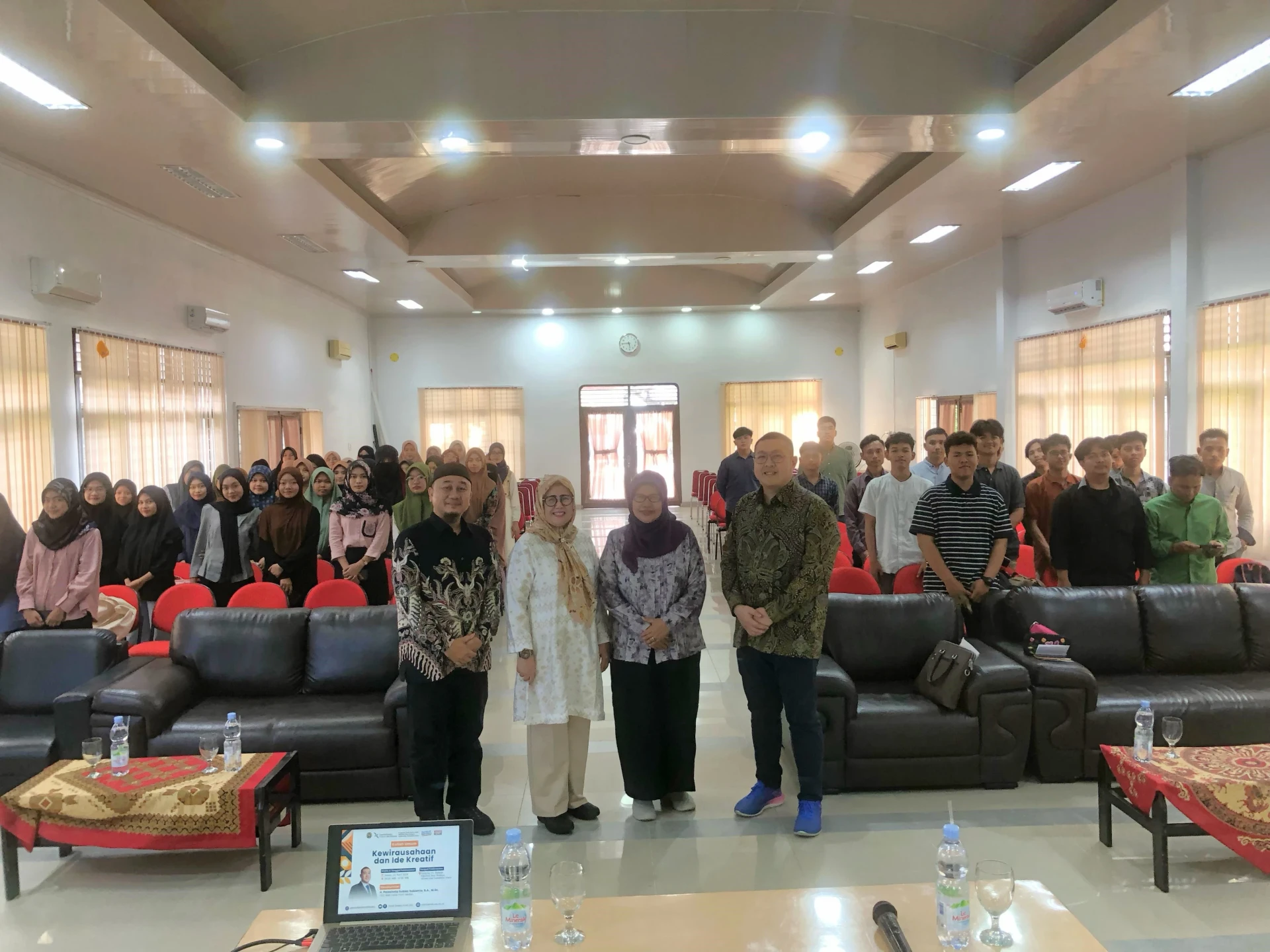 Public Lecture on Entrepreneurship and Creative Ideas